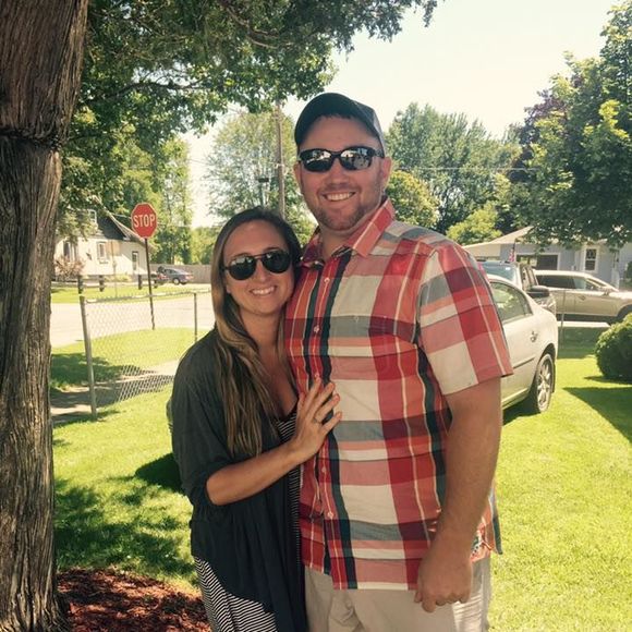 Meet your Posher, Melanie - Picture 1 of 1